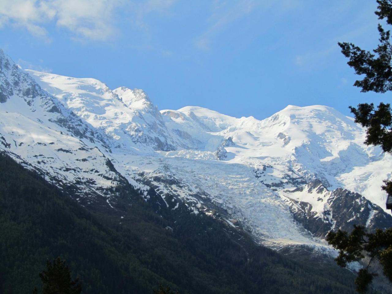 Apartment Le Pied Du Brevent - Walk To Ski Lift, Chamonix Getaway Exterior foto