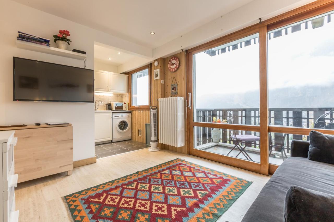 Apartment Le Pied Du Brevent - Walk To Ski Lift, Chamonix Getaway Exterior foto